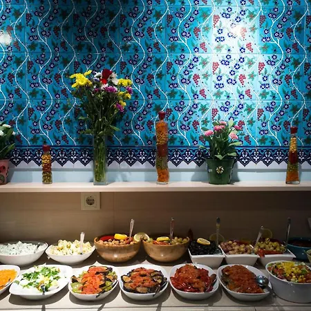 Aparthotel Tashkonak