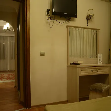 Apart Otel Tashkonak 4*